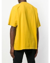 gelbes bedrucktes T-Shirt mit einem Rundhalsausschnitt von Stone Island