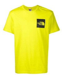 gelbes bedrucktes T-Shirt mit einem Rundhalsausschnitt von The North Face