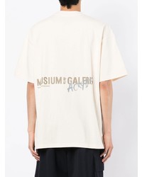 gelbes besticktes T-Shirt mit einem Rundhalsausschnitt von Musium Div.