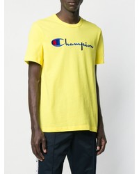 gelbes besticktes T-Shirt mit einem Rundhalsausschnitt von Champion