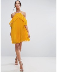 gelbes Kleid mit Falten von Asos