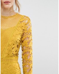 gelbes gerade geschnittenes Kleid aus Spitze von Asos
