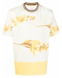 gelbes T-Shirt mit einem Rundhalsausschnitt mit Blumenmuster von Paul Smith