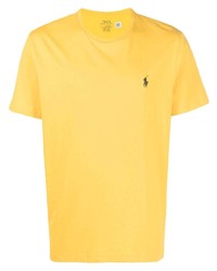 gelbes T-Shirt mit einem Rundhalsausschnitt mit Blumenmuster von Polo Ralph Lauren