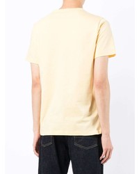 gelbes T-Shirt mit einem Rundhalsausschnitt mit Sternenmuster von agnès b.