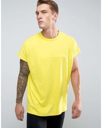 gelbes T-Shirt mit einem Rundhalsausschnitt von Asos