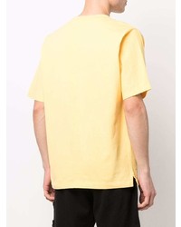 gelbes T-Shirt mit einem Rundhalsausschnitt von Stone Island