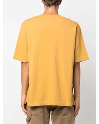 gelbes T-Shirt mit einem Rundhalsausschnitt von MAISON KITSUNÉ