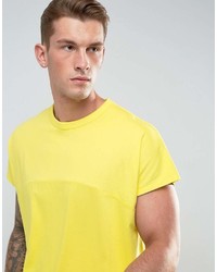 gelbes T-Shirt mit einem Rundhalsausschnitt von Asos