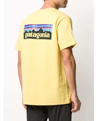 gelbes T-Shirt mit einem Rundhalsausschnitt von Patagonia