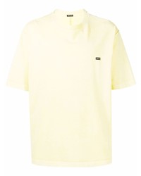 gelbes T-Shirt mit einem Rundhalsausschnitt von Undercoverism