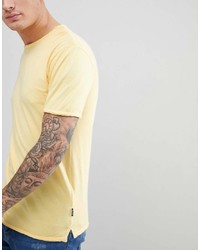gelbes T-Shirt mit einem Rundhalsausschnitt von ONLY & SONS
