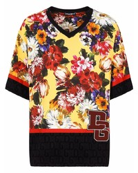 gelbes T-Shirt mit einem V-Ausschnitt mit Blumenmuster von Dolce & Gabbana
