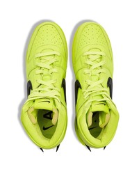 gelbgrüne hohe Sneakers aus Leder von Nike