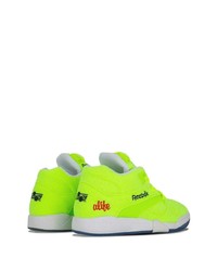 gelbgrüne hohe Sneakers aus Segeltuch von Reebok