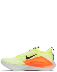 gelbgrüne Sportschuhe von Nike