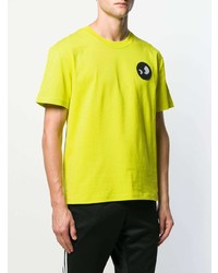 gelbgrünes bedrucktes T-Shirt mit einem Rundhalsausschnitt von McQ Alexander McQueen