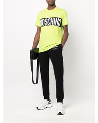 gelbgrünes bedrucktes T-Shirt mit einem Rundhalsausschnitt von Moschino