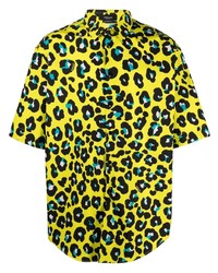 gelbgrünes Kurzarmhemd mit Leopardenmuster