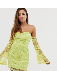 gelbgrünes figurbetontes Kleid aus Spitze von PrettyLittleThing