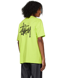 gelbgrünes Strick T-Shirt mit einem Rundhalsausschnitt von Stussy