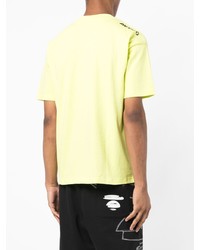 gelbgrünes T-Shirt mit einem Rundhalsausschnitt von AAPE BY A BATHING APE