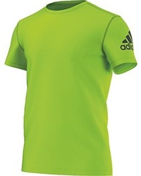 gelbgrünes T-shirt von adidas