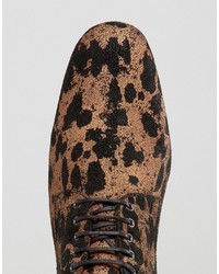 goldene bedruckte Schuhe aus Wildleder von Asos
