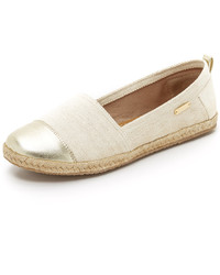 goldene Espadrilles