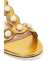 goldene flache Sandalen aus Leder von Gucci