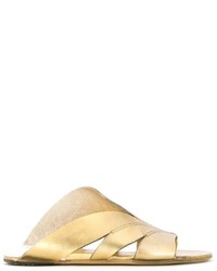 goldene flache Sandalen aus Leder von Marsèll