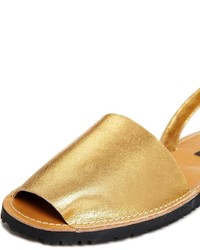 goldene flache Sandalen aus Leder von Park Lane