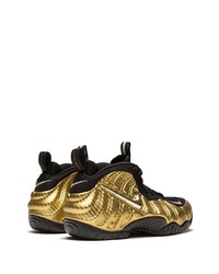 goldene hohe Sneakers aus Leder von Nike