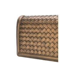 goldene Leder Clutch von Bottega Veneta