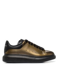 goldene Leder niedrige Sneakers von Alexander McQueen
