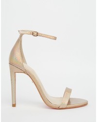 goldene Leder Sandaletten von Carvela