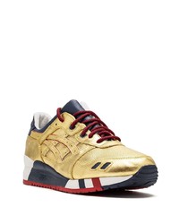 goldene Leder Sportschuhe von Asics