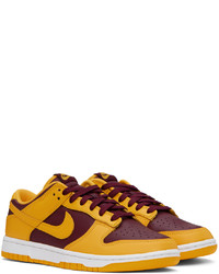 goldene Leder Sportschuhe von Nike