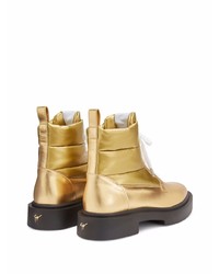 goldene Lederfreizeitstiefel von Giuseppe Zanotti