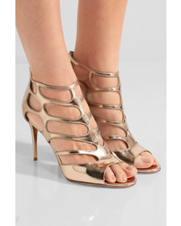 goldene Ledersandalen mit Ausschnitten von Jimmy Choo