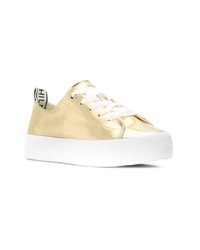 goldene niedrige Sneakers von Tommy Hilfiger