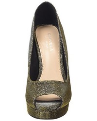 goldene Pumps von Carvela