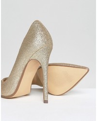 goldene Pumps von Steve Madden