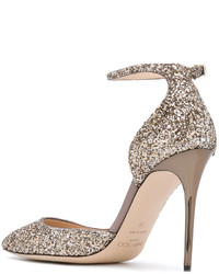 goldene Pumps von Jimmy Choo