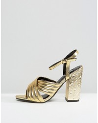 goldene Sandaletten von Miss Selfridge