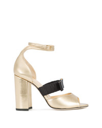 goldene Satin Sandaletten von Chloe Gosselin