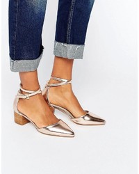 goldene Schuhe von Asos