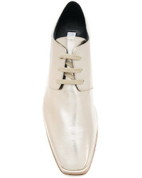 goldene Schuhe von Stella McCartney