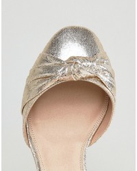 goldene Schuhe von Asos