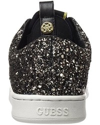 goldene Turnschuhe von GUESS